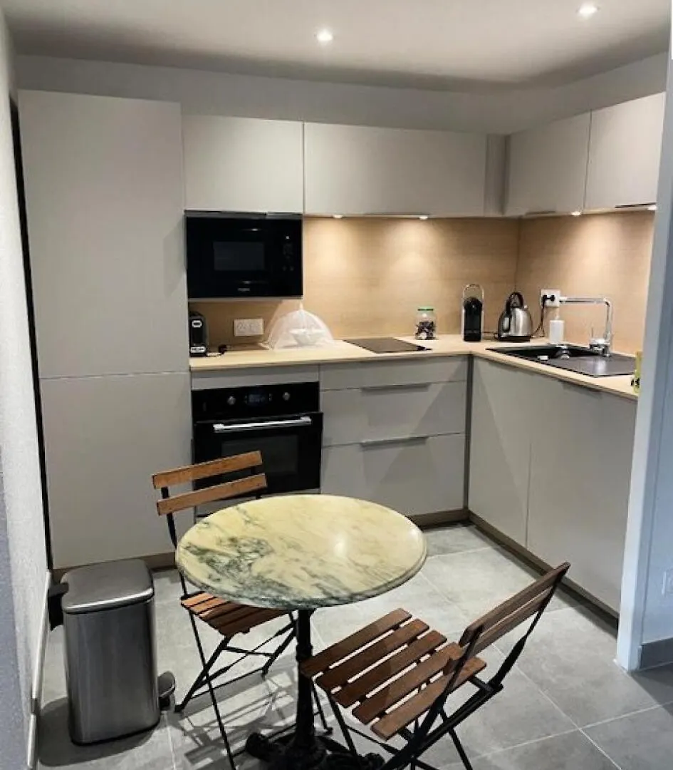 Residence Alisier - T3 Avec Petite Vue Mer Dans Le Domaine De La Coudouliere Mae-8301 Six-Fours-les-Plages Apartment