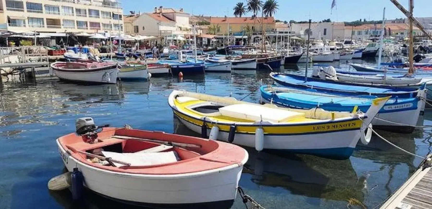 Residence Alisier - T3 Avec Petite Vue Mer Dans Le Domaine De La Coudouliere Mae-8301 Six-Fours-les-Plages 0*,  France